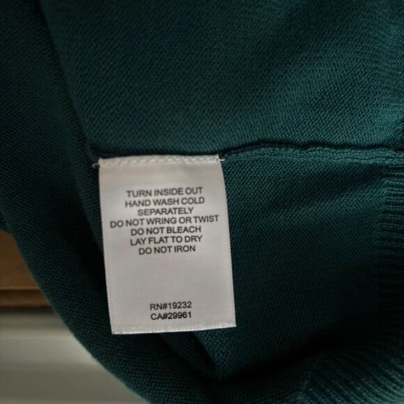 Alfred Dunner Woman's XL Silver/Blk Embellished Sweater Knit Festive Top #W - Picture 6 of 6